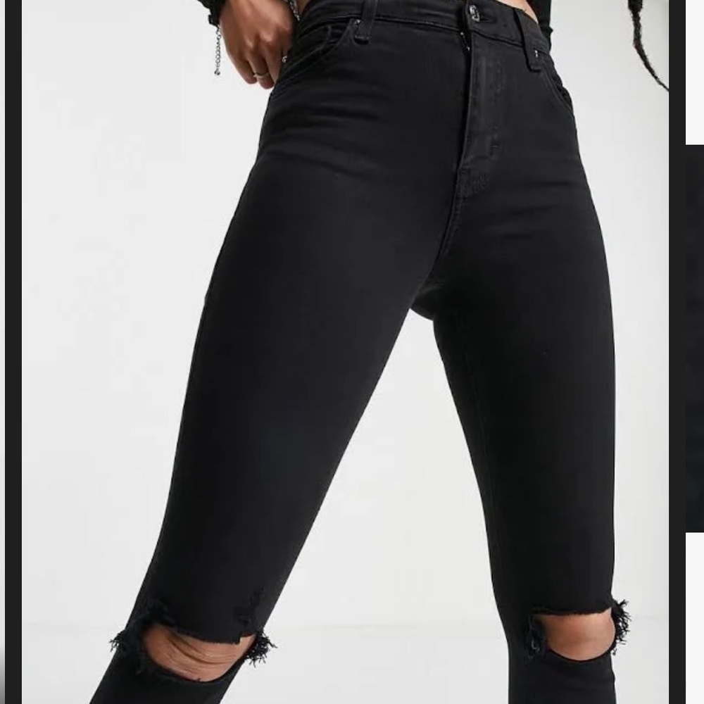 Topshop Petite Jamie jeans with knee rips in black SOLD OUT SIZE 26